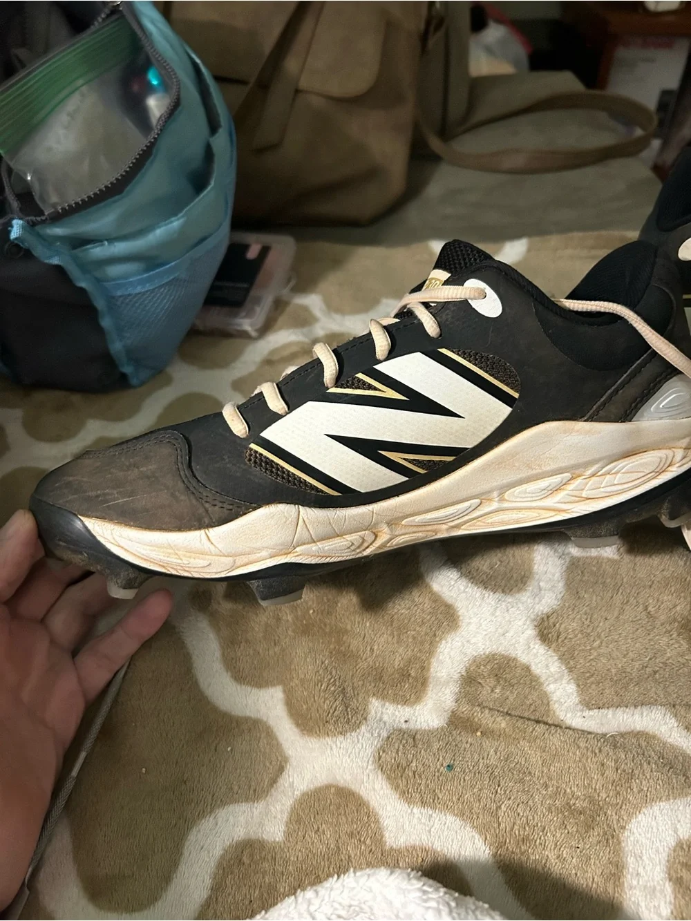 New Balance Men’s Molded Cleats Black and Cream Athletic Sneakers